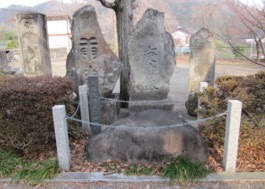天海大僧正の御座石